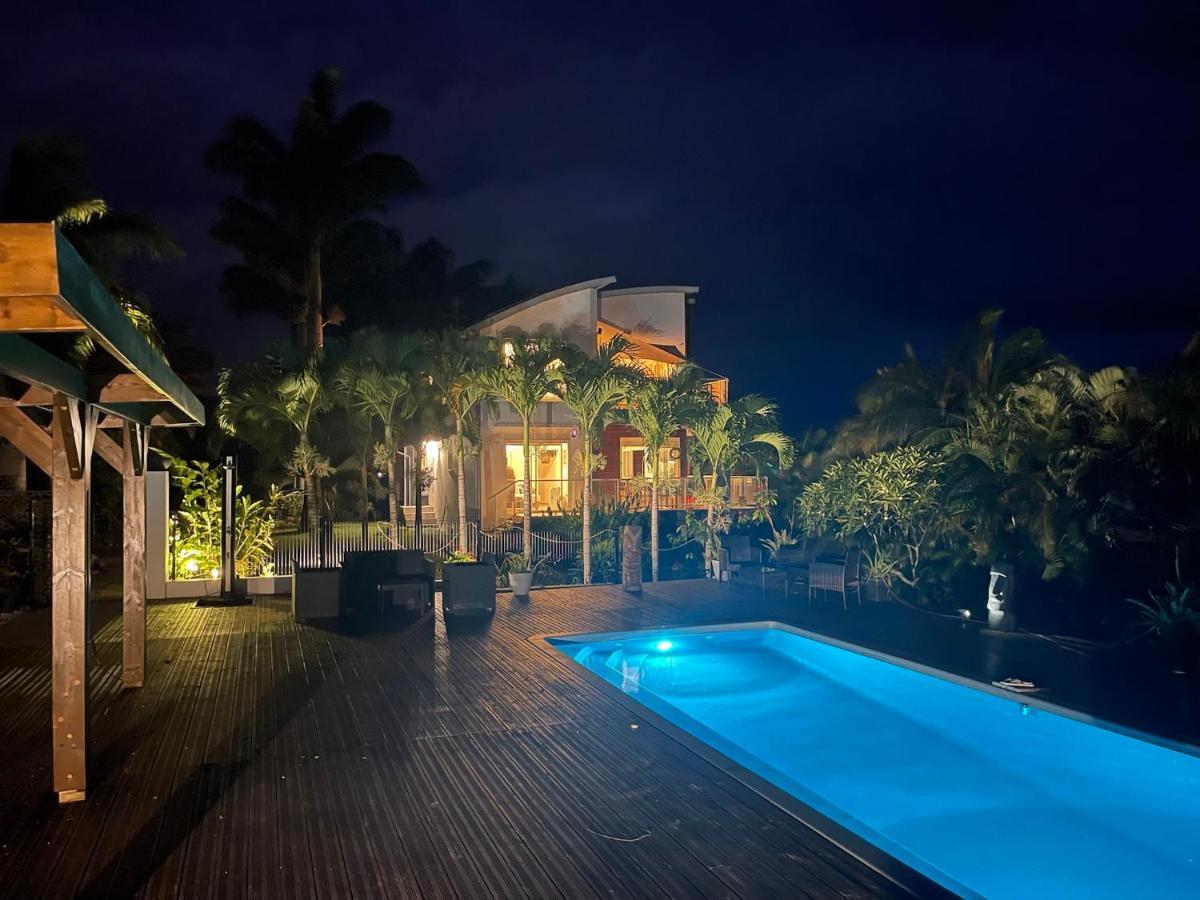 Grande Villa Au Calme - Vue Exceptionnelle - Climatisation - Piscine Sel Chauffee - Jardin Tropical Vincendo Eksteriør bilde