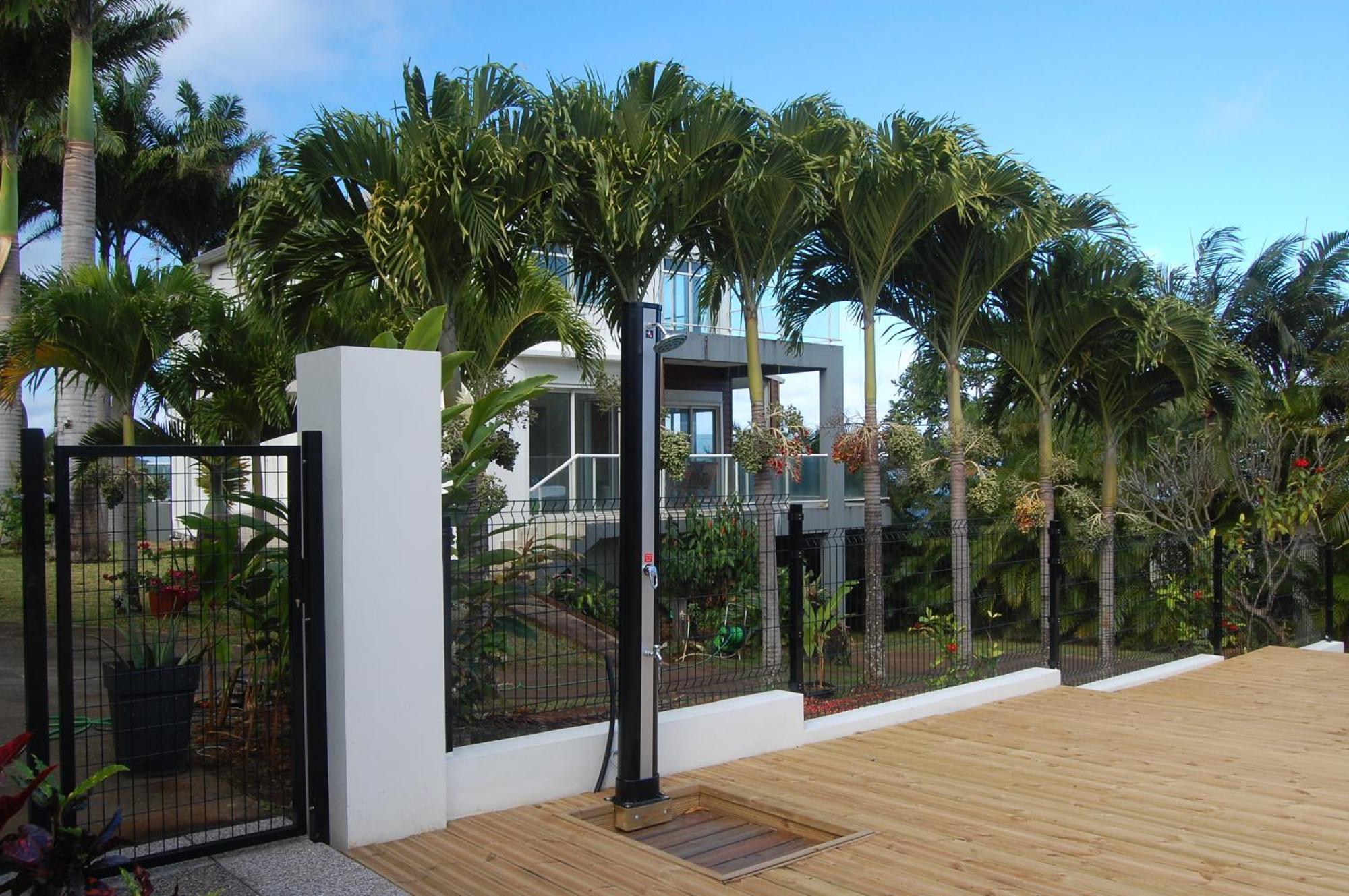 Grande Villa Au Calme - Vue Exceptionnelle - Climatisation - Piscine Sel Chauffee - Jardin Tropical Vincendo Eksteriør bilde